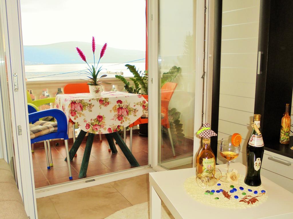 Villa Lastva Apartments 티바트 외부 사진