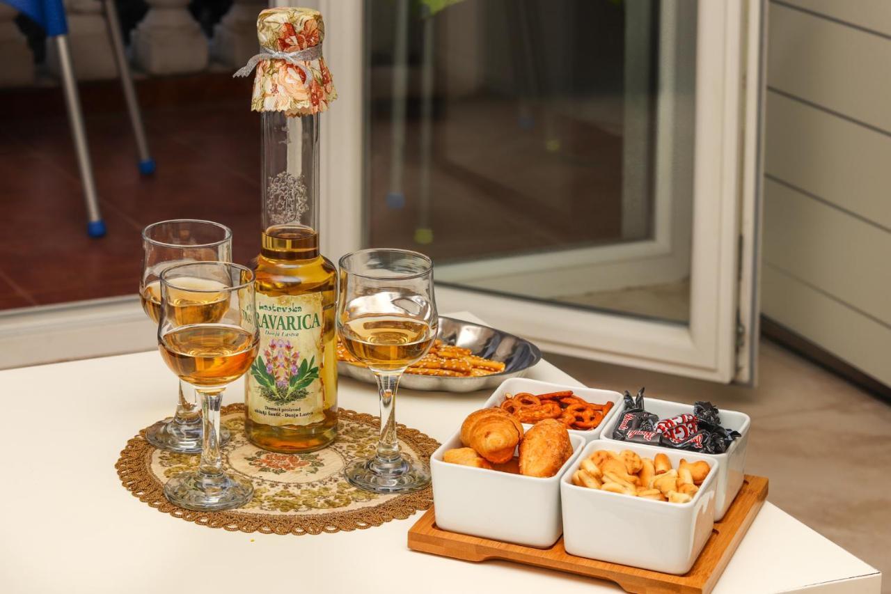 Villa Lastva Apartments 티바트 외부 사진